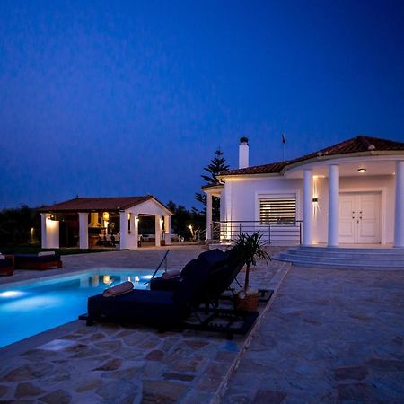 Villa Ellania Ambelokipoi  ภายนอก รูปภาพ
