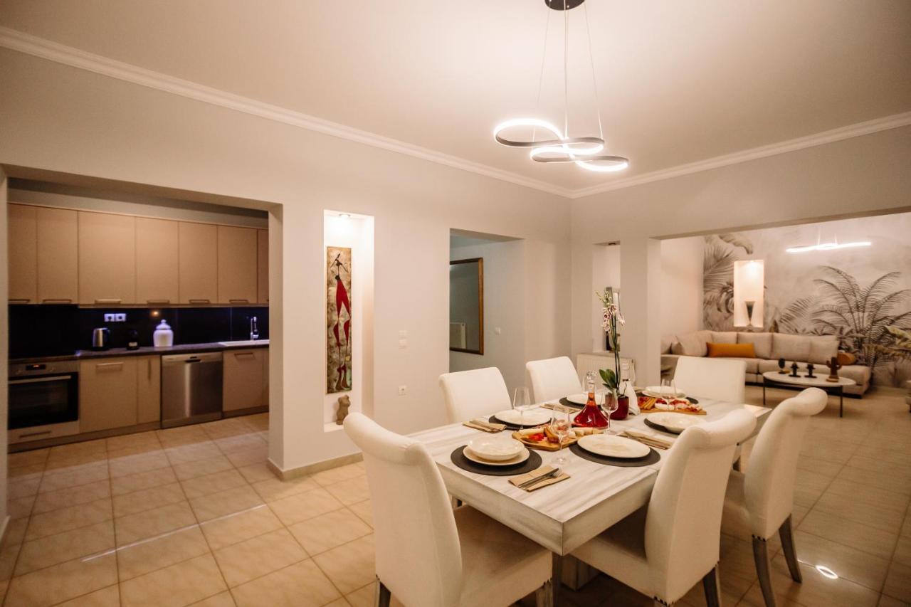 Villa Ellania Ambelokipoi  ภายนอก รูปภาพ